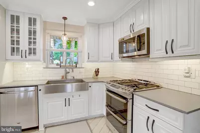 7505 Hogarth Street, Springfield, VA 22151 - Photo 14