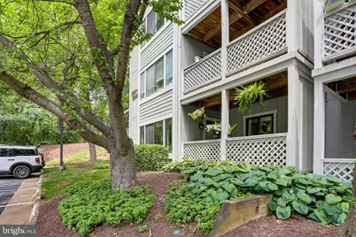 2205 Hunters Run Drive, Reston, VA 20191 - Photo 4