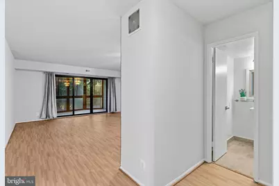 8360 Greensboro Drive #306, McLean, VA 22102 - Photo 36