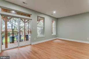 2614 Tarleton Corner Dr, Herndon, VA 20171 - Photo 36