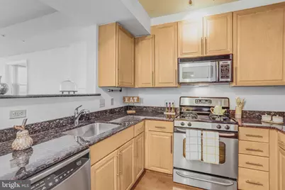 11760 Sunrise Valley Drive #415, Reston, VA 20191 - Photo 18