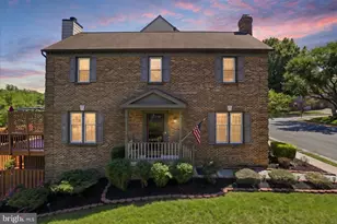 5916 Wescott Hills Way, Alexandria, VA 22315 - Photo 2
