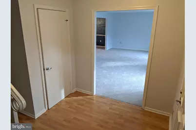 5301 New Church Court, Fairfax, VA 22032 - Photo 4