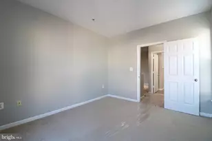 5117 Travis Edward Way, Centreville, VA 20120 - Photo 12