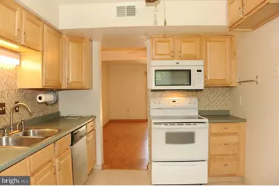 6612 Forbush Court, Alexandria, VA 22310 - Photo 4