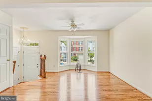 6423 Katherine Ann Ln, Springfield, VA 22150 - Photo 4