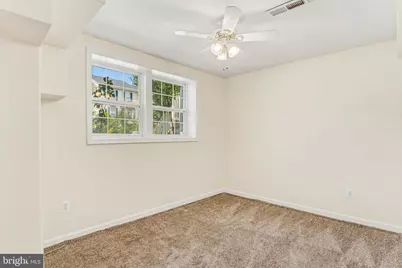 6423 Katherine Ann Lane, Springfield, VA 22150 - Photo 34