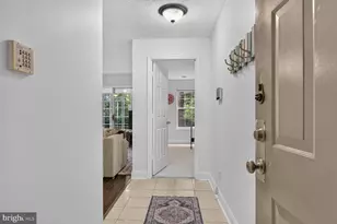 12103 Green Ledge Ct, Fairfax, VA 22033 - Photo 4