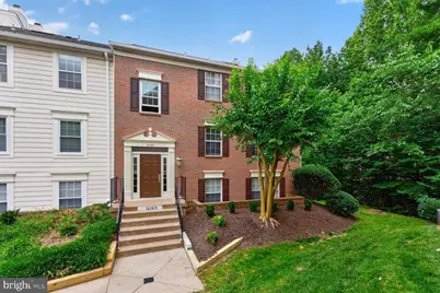 12103 Green Ledge Court #101, Fairfax, VA 22033 - Photo 2