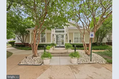 1645 International Drive #102, McLean, VA 22102 - Photo 32