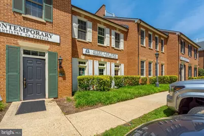 10525 Braddock Road #9C, Fairfax, VA 22032 - Photo 1