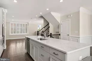 3698 Ambrose Hills Rd, Falls Church, VA 22041 - Photo 24