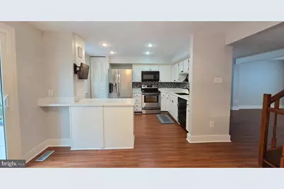8256 Burning Forest Court, Springfield, VA 22153 - Photo 12