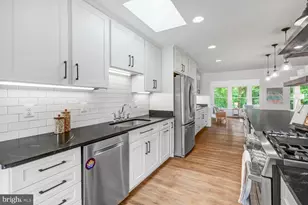 8809 Gateshead Rd, Alexandria, VA 22309 - Photo 10