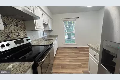 10603 Reeds Landing Circle, Burke, VA 22015 - Photo 10