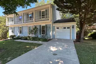 10603 Reed's Landing Cir, Burke, VA 22015 - Photo 2