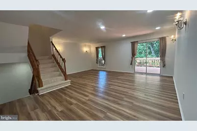 10603 Reeds Landing Circle, Burke, VA 22015 - Photo 6