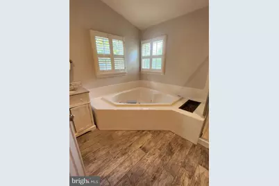 2831 Thaxton Lane, Oakton, VA 22124 - Photo 26