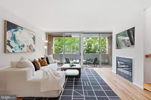 11510 Maple Ridge Rd, Reston, VA 20190 - Photo 2