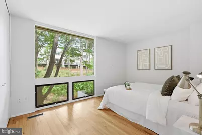 11510 Maple Ridge Road, Reston, VA 20190 - Photo 4