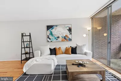 11510 Maple Ridge Road, Reston, VA 20190 - Photo 10