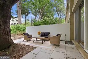 11510 Maple Ridge Rd, Reston, VA 20190 - Photo 36