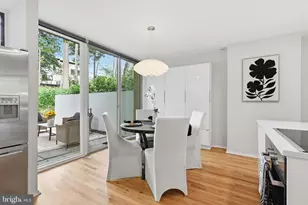 11510 Maple Ridge Rd, Reston, VA 20190 - Photo 16