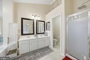 4118 Brookgreen Dr, Fairfax, VA 22033 - Photo 10