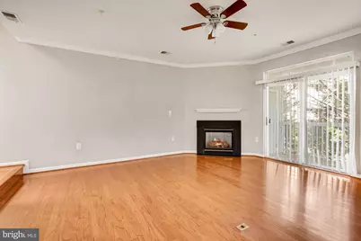 13038 Cabin Creek Road #13038, Herndon, VA 20171 - Photo 6