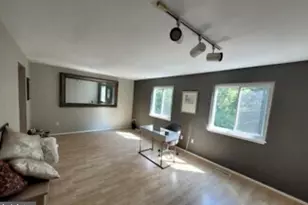 1415 Greenmont Ct, Reston, VA 20190 - Photo 10
