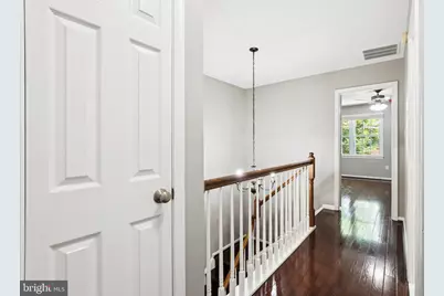 10150 Village Knolls Court, Oakton, VA 22124 - Photo 10