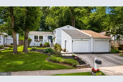 2240 Sanibel Drive, Reston, VA 20191 - Photo 2