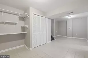 2240 Sanibel Dr, Reston, VA 20191 - Photo 24
