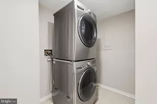 2240 Sanibel Dr, Reston, VA 20191 - Photo 18