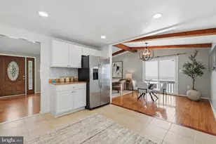 2240 Sanibel Dr, Reston, VA 20191 - Photo 10