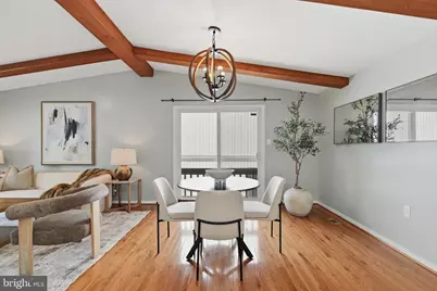 2240 Sanibel Drive, Reston, VA 20191 - Photo 6