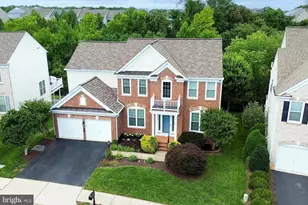 8204 Paper Birch Dr, Lorton, VA 22079 - Photo 1