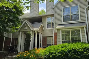 3900 Penderview Dr, Fairfax, VA 22033 - Photo 2