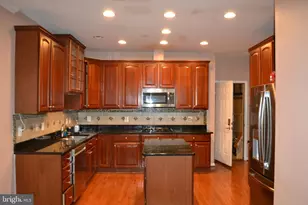 8560 Barrow Furnace Ln, Lorton, VA 22079 - Photo 12