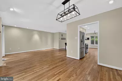 2031 Sarazen Place, Reston, VA 20191 - Photo 6