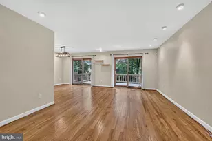 2031 Sarazen Pl, Reston, VA 20191 - Photo 4