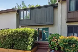 2031 Sarazen Pl, Reston, VA 20191 - Photo 1