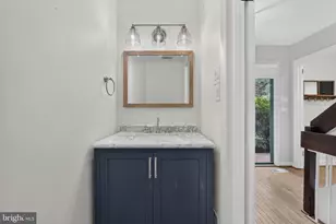 2031 Sarazen Pl, Reston, VA 20191 - Photo 12