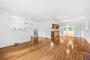 5211 Gilpin Dr, Springfield, VA 22151 - Photo 18