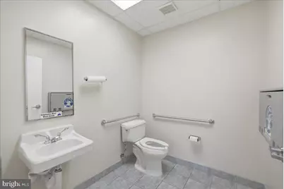13880 Braddock Road #108, Centreville, VA 20121 - Photo 18