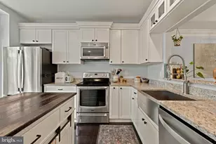 7109 Tanworth Dr, Springfield, VA 22152 - Photo 18