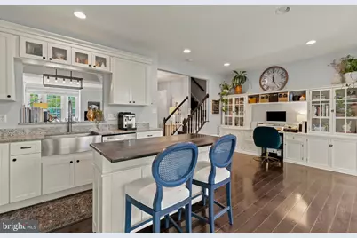 7109 Tanworth Drive, Springfield, VA 22152 - Photo 12
