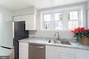 14421 Saguaro Pl, Centreville, VA 20121 - Photo 12