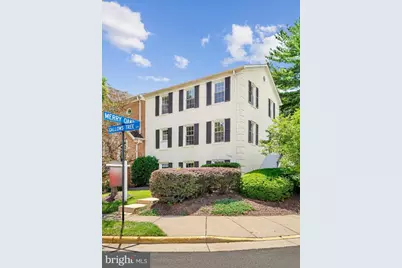 2000 Gallows Tree Lane, Vienna, VA 22182 - Photo 2