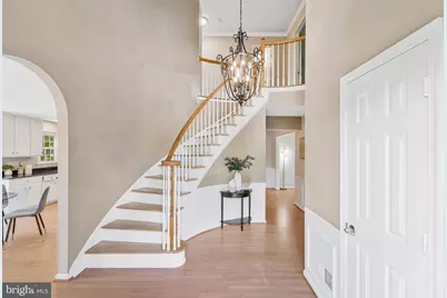2000 Gallows Tree Lane, Vienna, VA 22182 - Photo 4